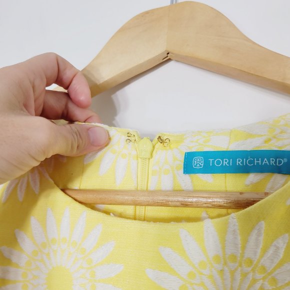 Tori Richard Yellow White Floral Fit & Flare Mini Dress Pocket Cotton Blend Sz 4 - Picture 10 of 13